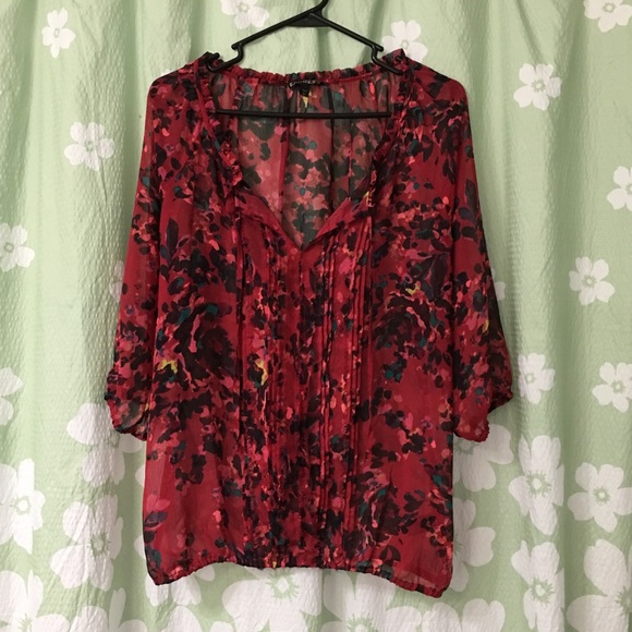 Express Tops - Express sheer 3/4 sleeve large top.
